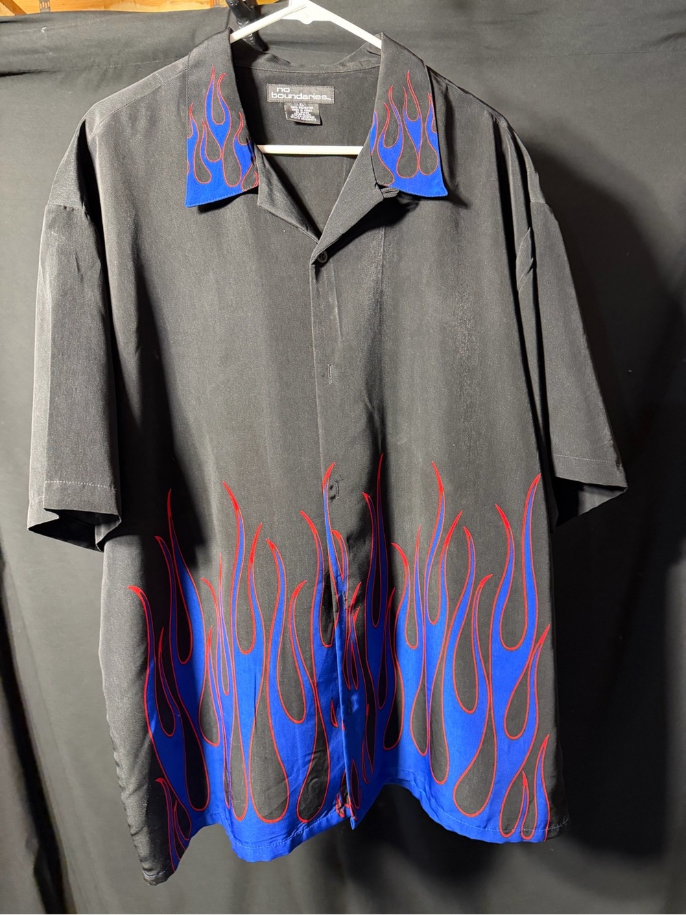 Vintage No Boundaries Y2K Blue Red Flame Button Up Shirt XL Black